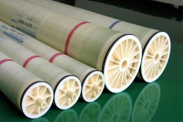 納濾膜系統(tǒng)設(shè)置膜性能的在線監(jiān)測有哪些優(yōu)勢？